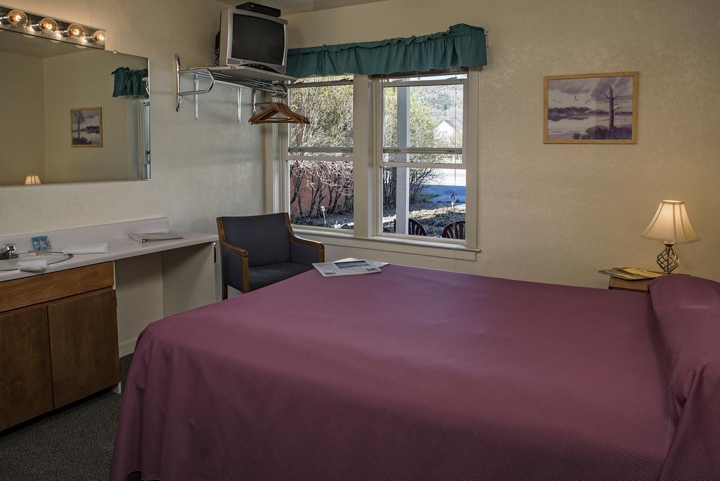 Jnr Hotel Cedarville 外观 照片